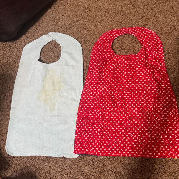 2 Baby Bibs Reversible Handmade Long Christmas Calico Flannel - Picture 4 of 7
